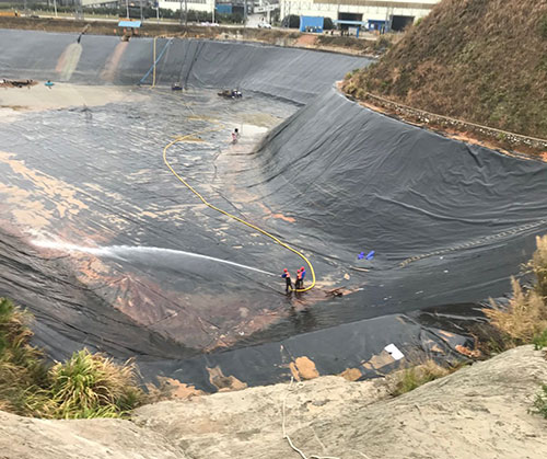 扶风废水池清理